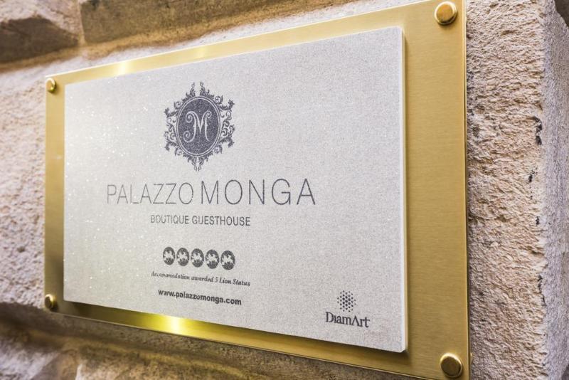 Palazzo Monga Boutique Guesthouse Verona Exterior foto